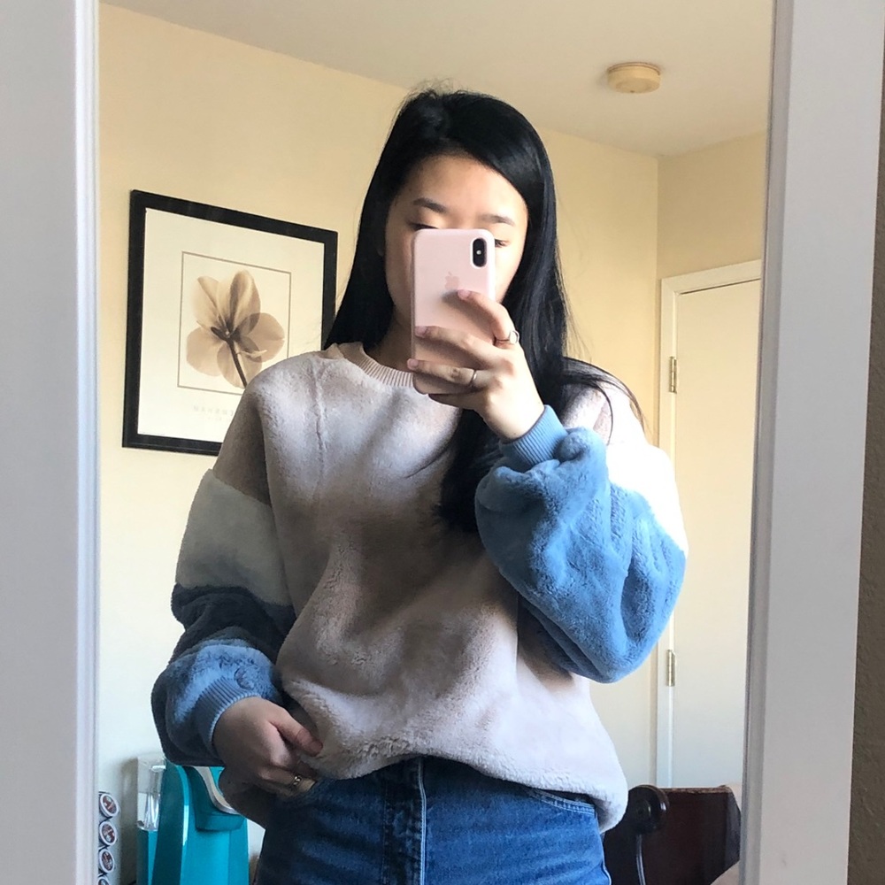 Teddy bear sweater
